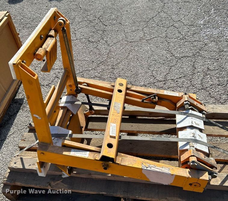 image for item NE9724 Labrie miscellaneous parts