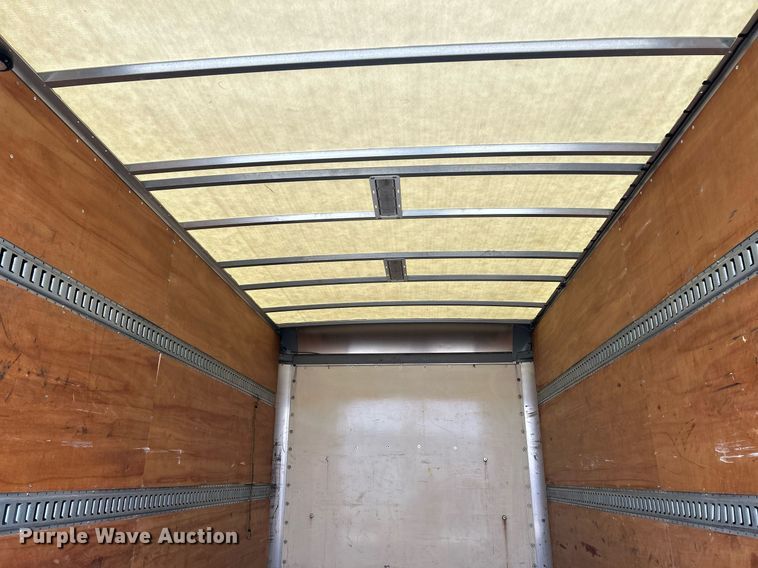 image for item NE9759 2014 Chevrolet Express 4500 box truck