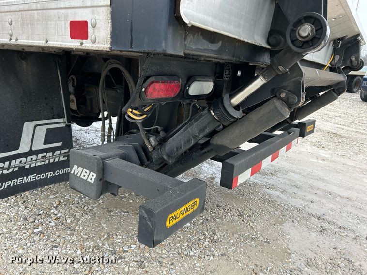 image for item NE9759 2014 Chevrolet Express 4500 box truck