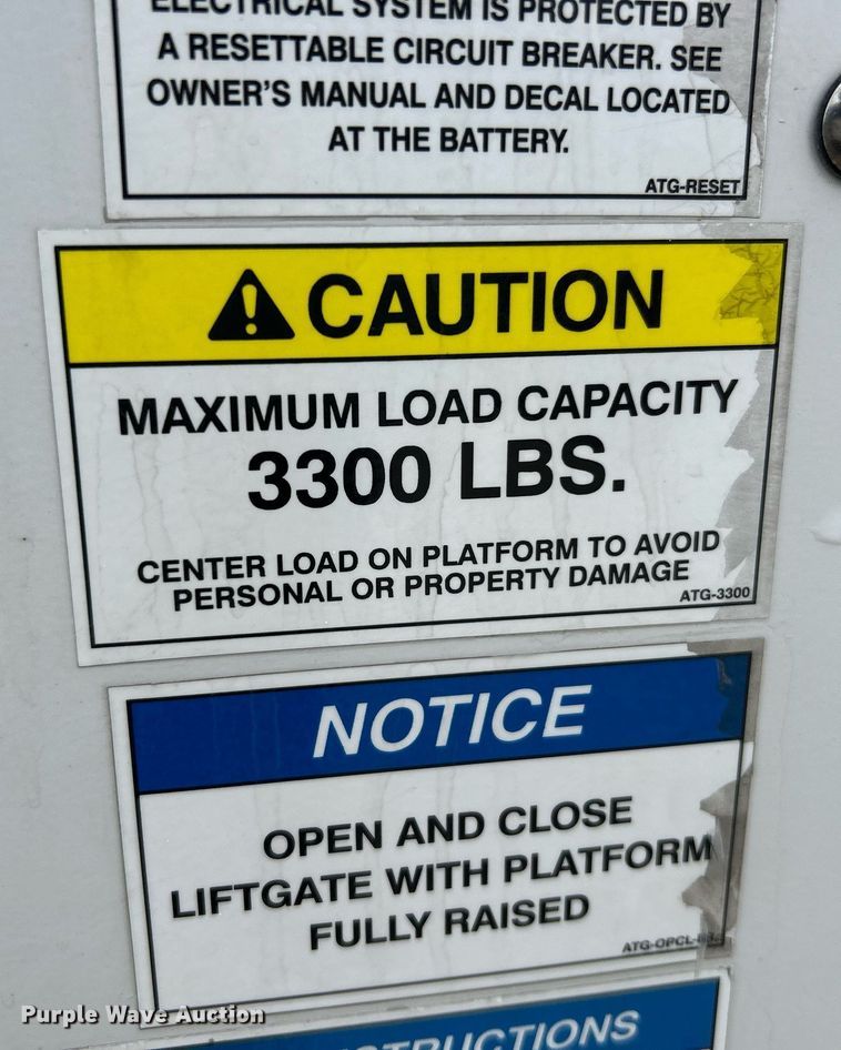 image for item NE9759 2014 Chevrolet Express 4500 box truck