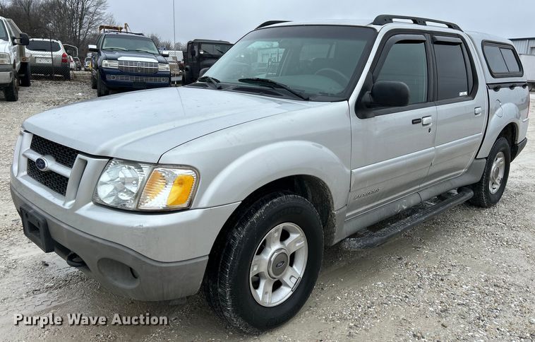 image for item NE9760 2002 Ford Explorer Sports Trac SUV