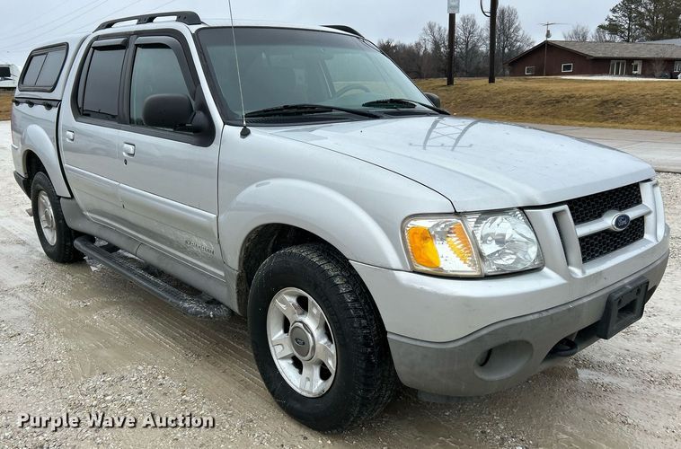 image for item NE9760 2002 Ford Explorer Sports Trac SUV