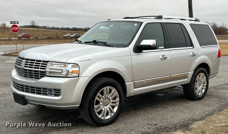 image for item NE9764 2012 Lincoln  Navigator  SUV
