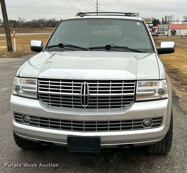image for item NE9764 2012 Lincoln  Navigator  SUV