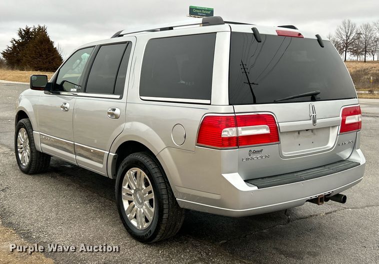 image for item NE9764 2012 Lincoln  Navigator  SUV