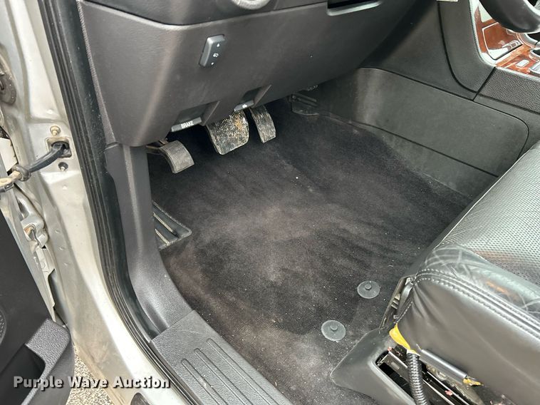 image for item NE9764 2012 Lincoln  Navigator  SUV