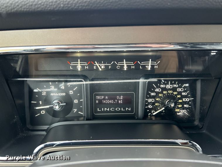 image for item NE9764 2012 Lincoln  Navigator  SUV