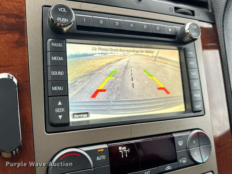 image for item NE9764 2012 Lincoln  Navigator  SUV