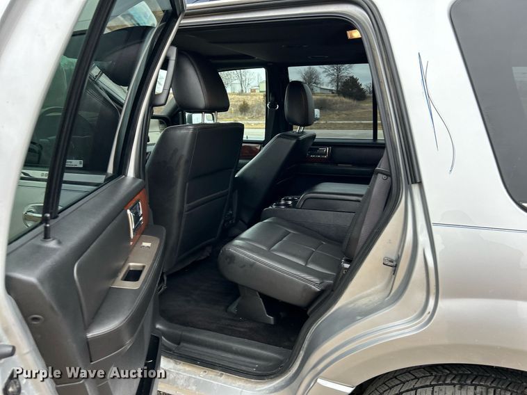 image for item NE9764 2012 Lincoln  Navigator  SUV