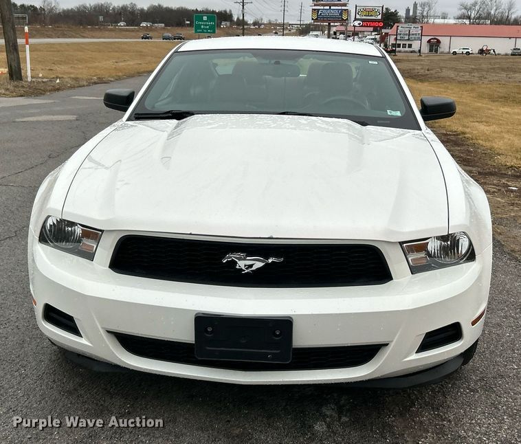 image for item NE9765 2012 Ford Mustang  