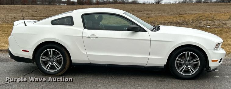 image for item NE9765 2012 Ford Mustang  