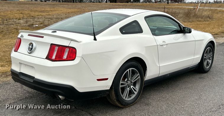 image for item NE9765 2012 Ford Mustang  