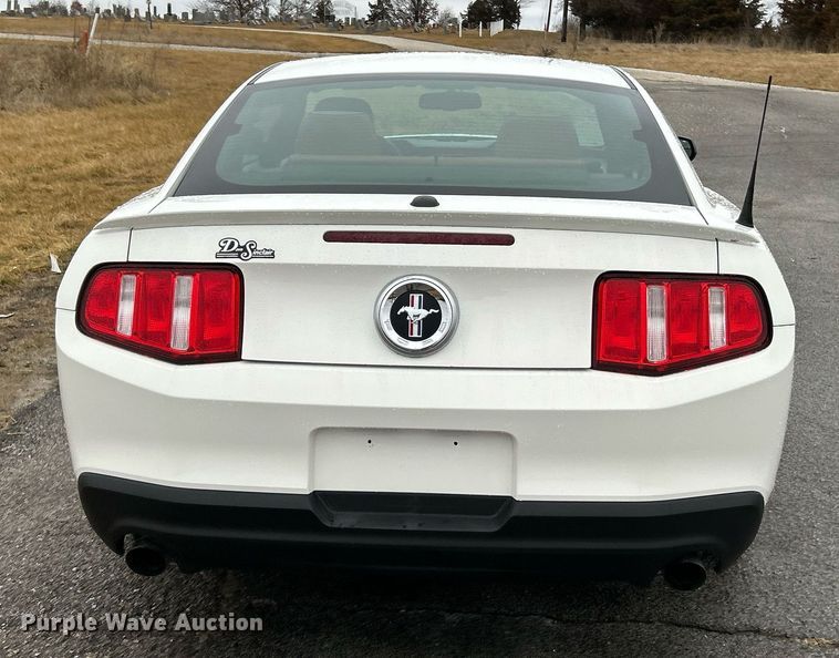 image for item NE9765 2012 Ford Mustang  