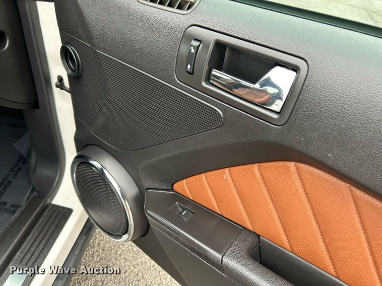 image for item NE9765 2012 Ford Mustang  