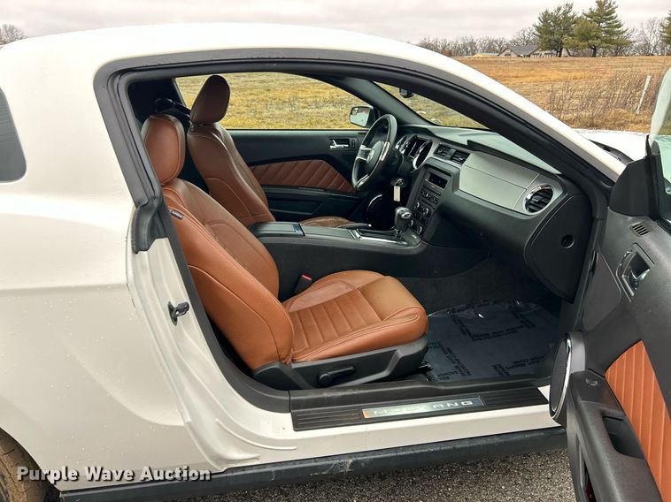 image for item NE9765 2012 Ford Mustang  