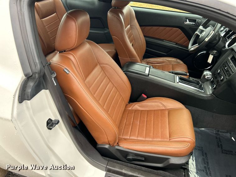 image for item NE9765 2012 Ford Mustang  