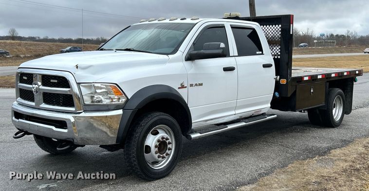 image for item NE9766 2014 Dodge  Ram 4500 Crew Cab flatbed truck