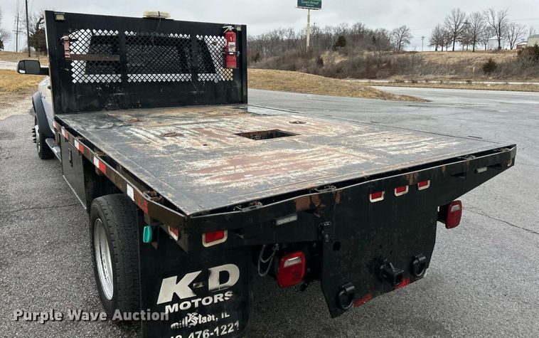 image for item NE9766 2014 Dodge  Ram 4500 Crew Cab flatbed truck