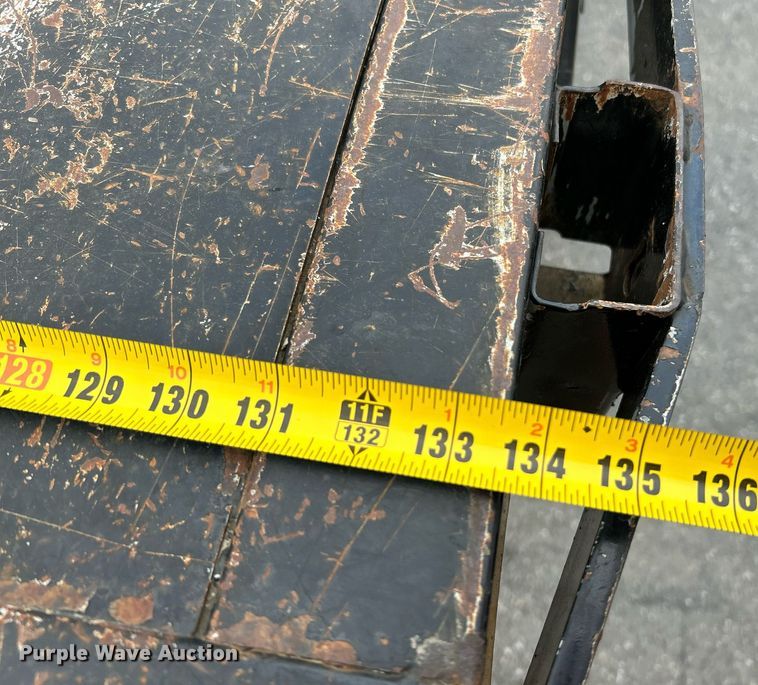 image for item NE9766 2014 Dodge  Ram 4500 Crew Cab flatbed truck