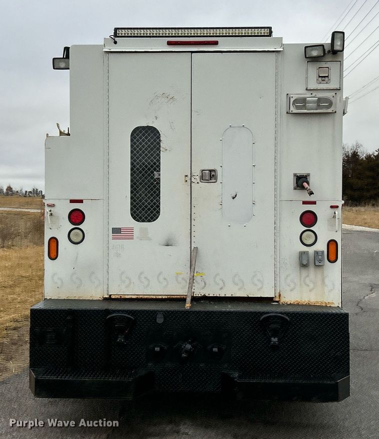 image for item NE9772 2010 Freightliner Business Class M2 crew cab utility / service truck