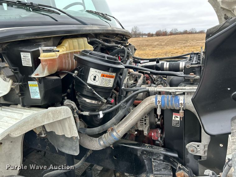 image for item NE9772 2010 Freightliner Business Class M2 crew cab utility / service truck