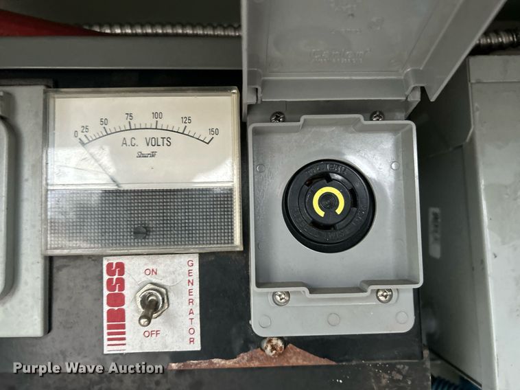 image for item NE9772 2010 Freightliner Business Class M2 crew cab utility / service truck