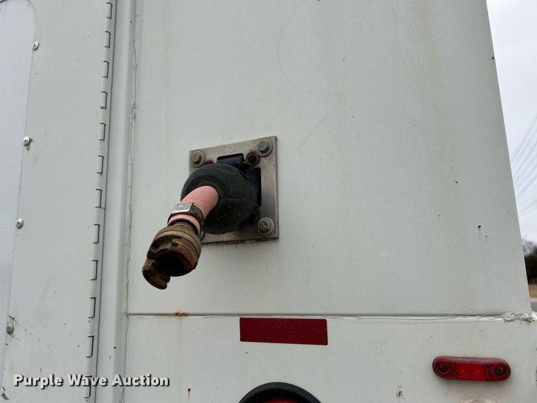 image for item NE9772 2010 Freightliner Business Class M2 crew cab utility / service truck