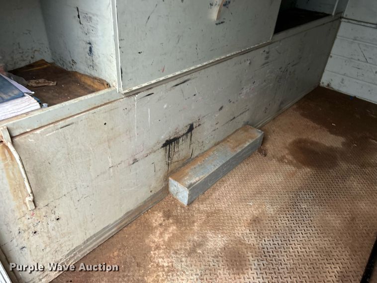 image for item NE9772 2010 Freightliner Business Class M2 crew cab utility / service truck