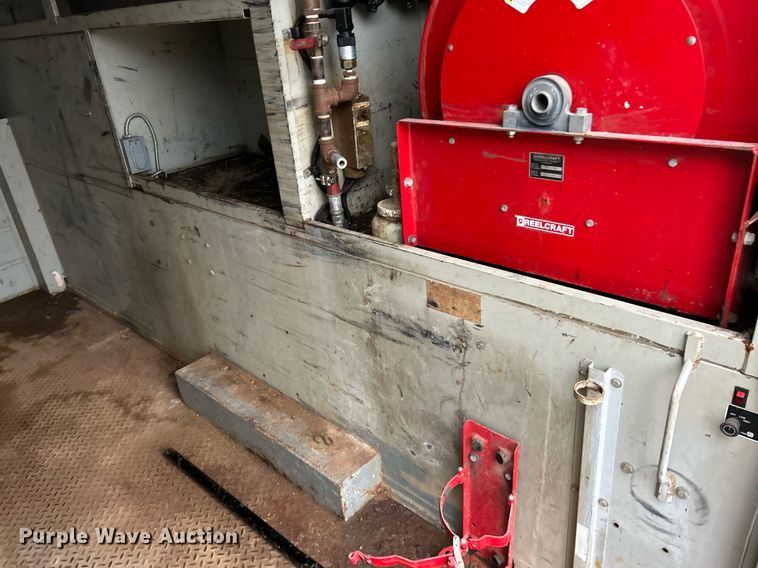 image for item NE9772 2010 Freightliner Business Class M2 crew cab utility / service truck