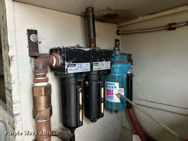 image for item NE9772 2010 Freightliner Business Class M2 crew cab utility / service truck