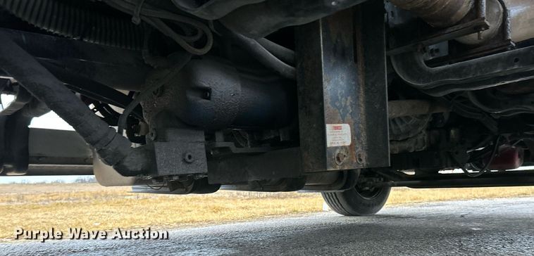 image for item NE9772 2010 Freightliner Business Class M2 crew cab utility / service truck