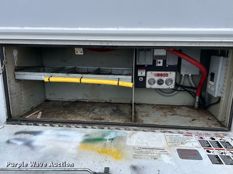 image for item NE9773 2012 Freightliner Business Class M2 utility / service truck