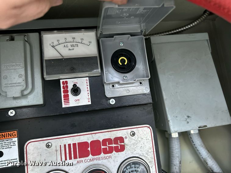 image for item NE9773 2012 Freightliner Business Class M2 utility / service truck