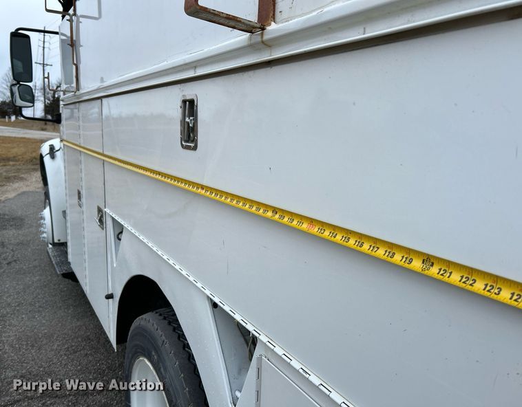 image for item NE9773 2012 Freightliner Business Class M2 utility / service truck