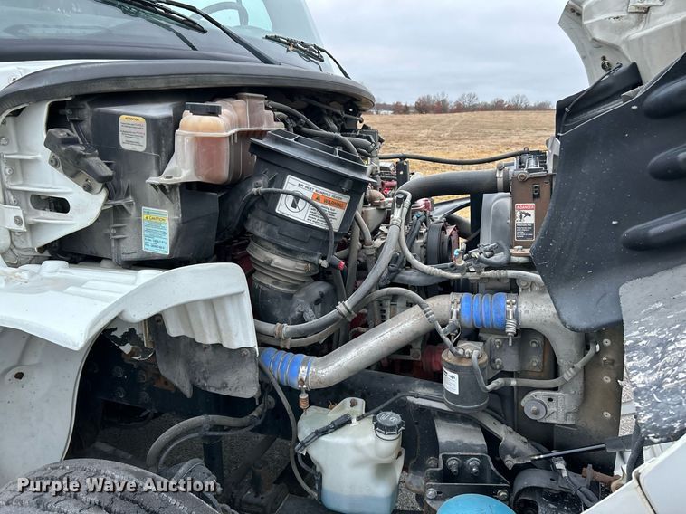 image for item NE9773 2012 Freightliner Business Class M2 utility / service truck