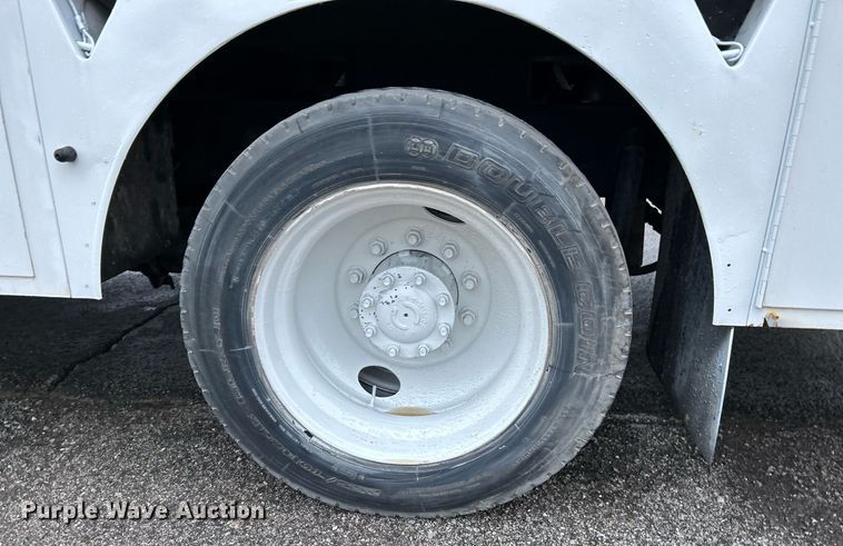 image for item NE9773 2012 Freightliner Business Class M2 utility / service truck