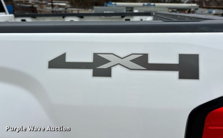 image for item NE9775 2014 GMC  Sierra 1500 Crew Cab pickup truck