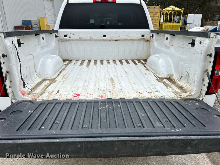 image for item NE9775 2014 GMC  Sierra 1500 Crew Cab pickup truck