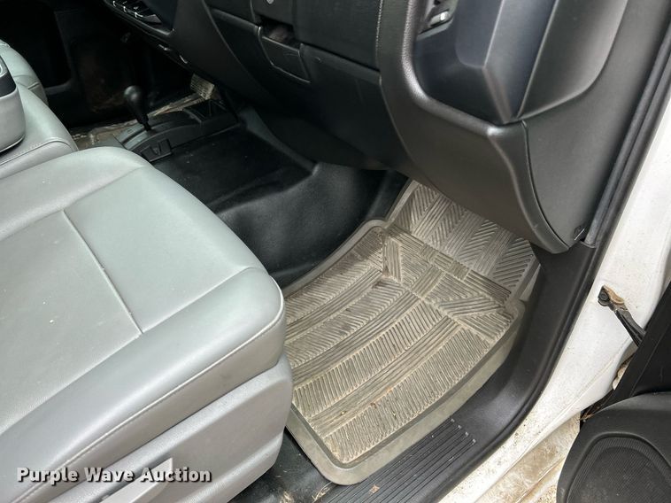 image for item NE9775 2014 GMC  Sierra 1500 Crew Cab pickup truck