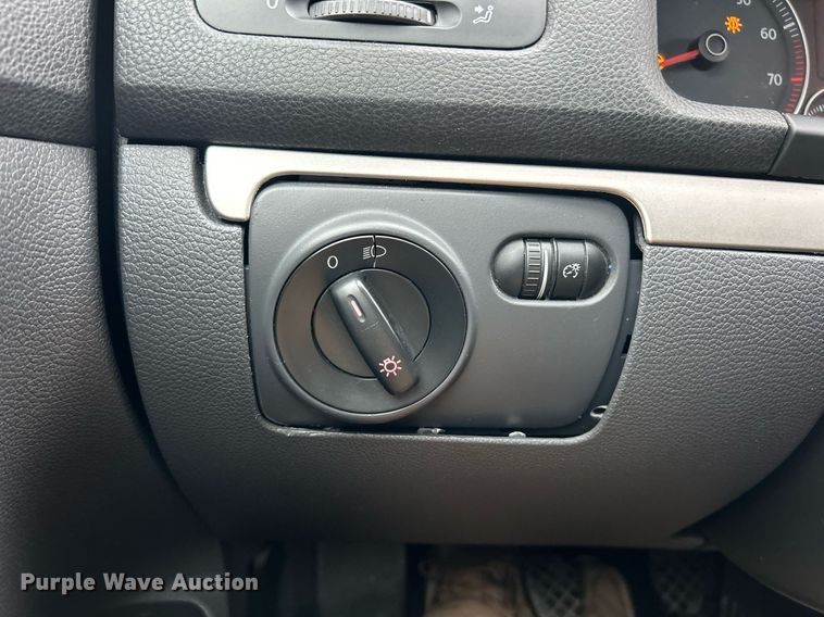 image for item NE9778 2008 Volkswagen  Rabbit  