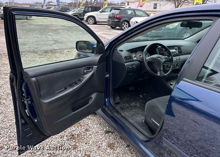 image for item NE9779 2006 Toyota  Corolla S 