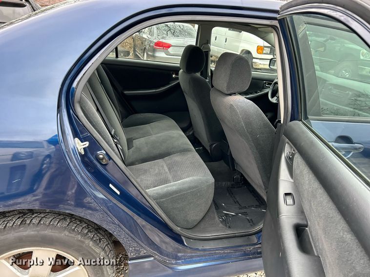 image for item NE9779 2006 Toyota  Corolla S 