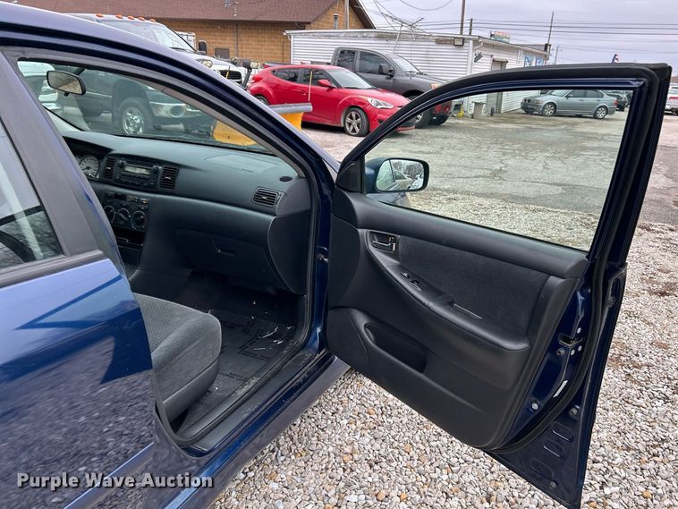 image for item NE9779 2006 Toyota  Corolla S 