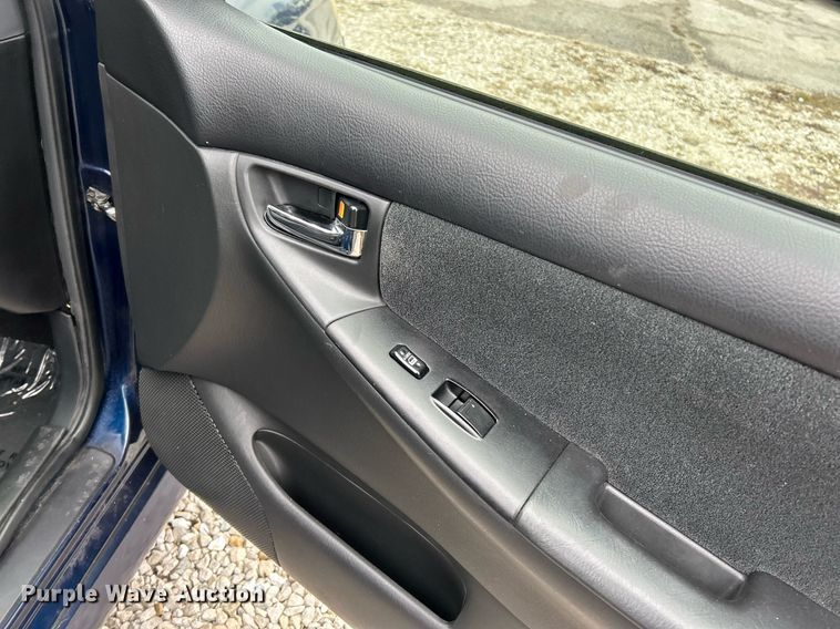 image for item NE9779 2006 Toyota  Corolla S 