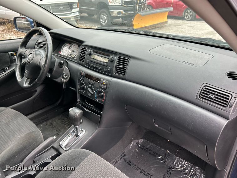 image for item NE9779 2006 Toyota  Corolla S 