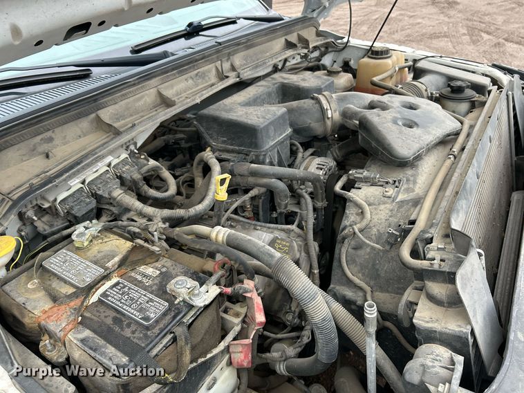 image for item NE9781 2011 Ford F250 Super Duty XL utility bed pickup truck