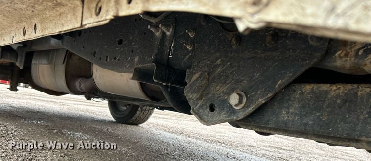 image for item NE9781 2011 Ford F250 Super Duty XL utility bed pickup truck