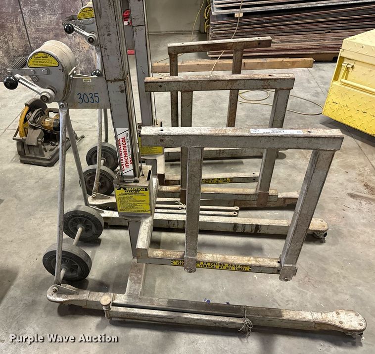 image for item NI9573 Tools