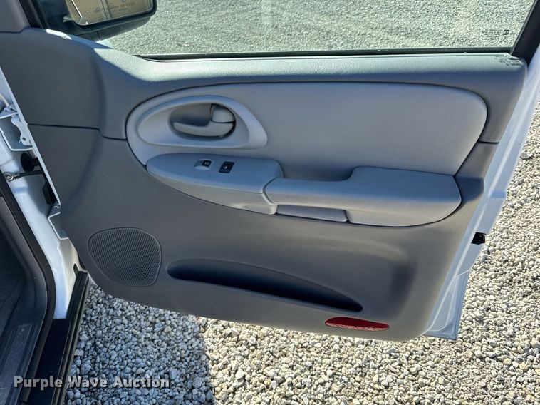 image for item NI9750 2008 Chevrolet TrailBlazer LS SUV