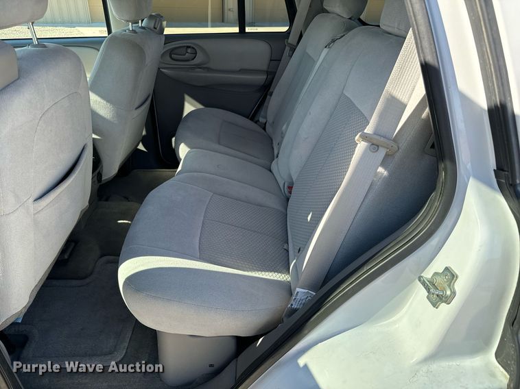 image for item NI9750 2008 Chevrolet TrailBlazer LS SUV